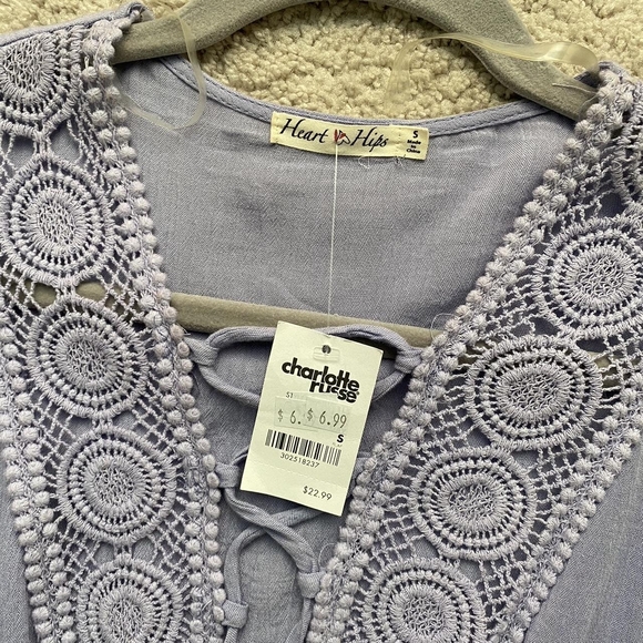Lavender Lace-Up Boho Top - Picture 3 of 3